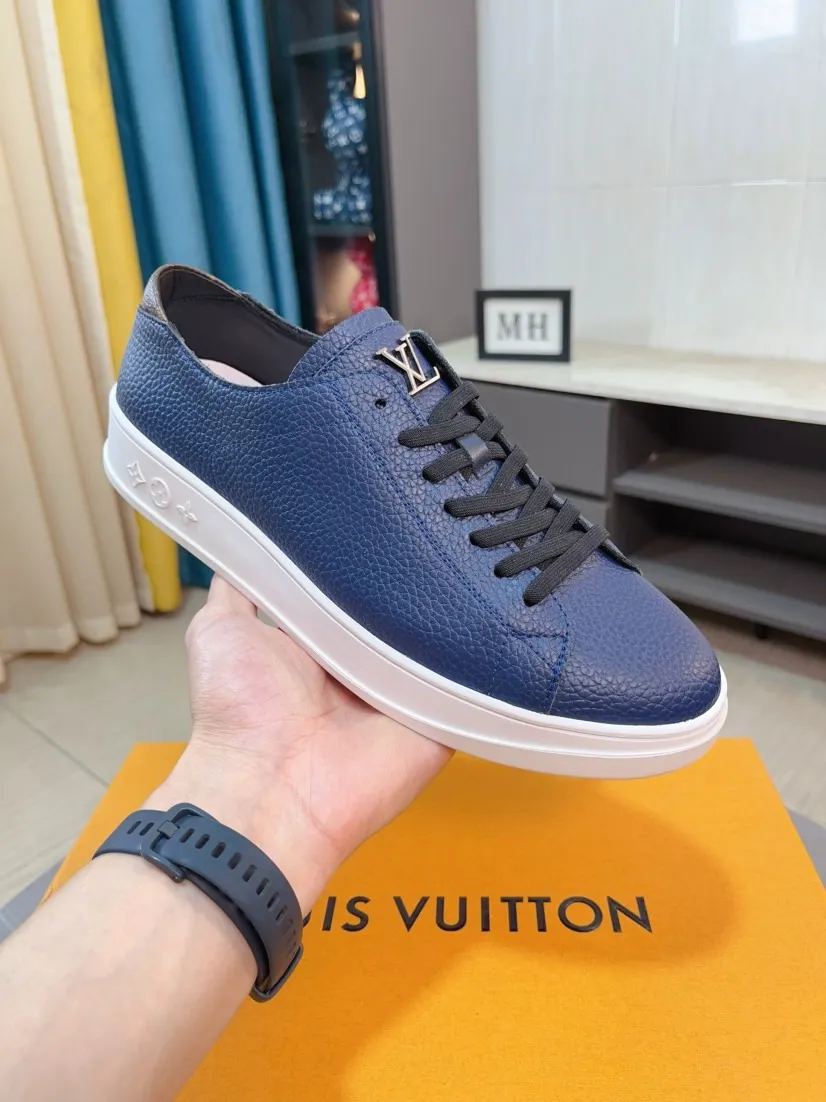 Men's shoes💰440🌹🌹[LV]🌹High-end brand of men's shoes: official website 1:1 latest masterpiece: the upper is made of Italian imported first-layer cowhide with special materials➕made of full genuine leather lining🔥, making walking more convenient and comfortable! Exclusive new style, stunning work [color]! Create a fashionable personality to set off your uniqueness! A must-have for trendy men! Classic🔥Number: 38-44